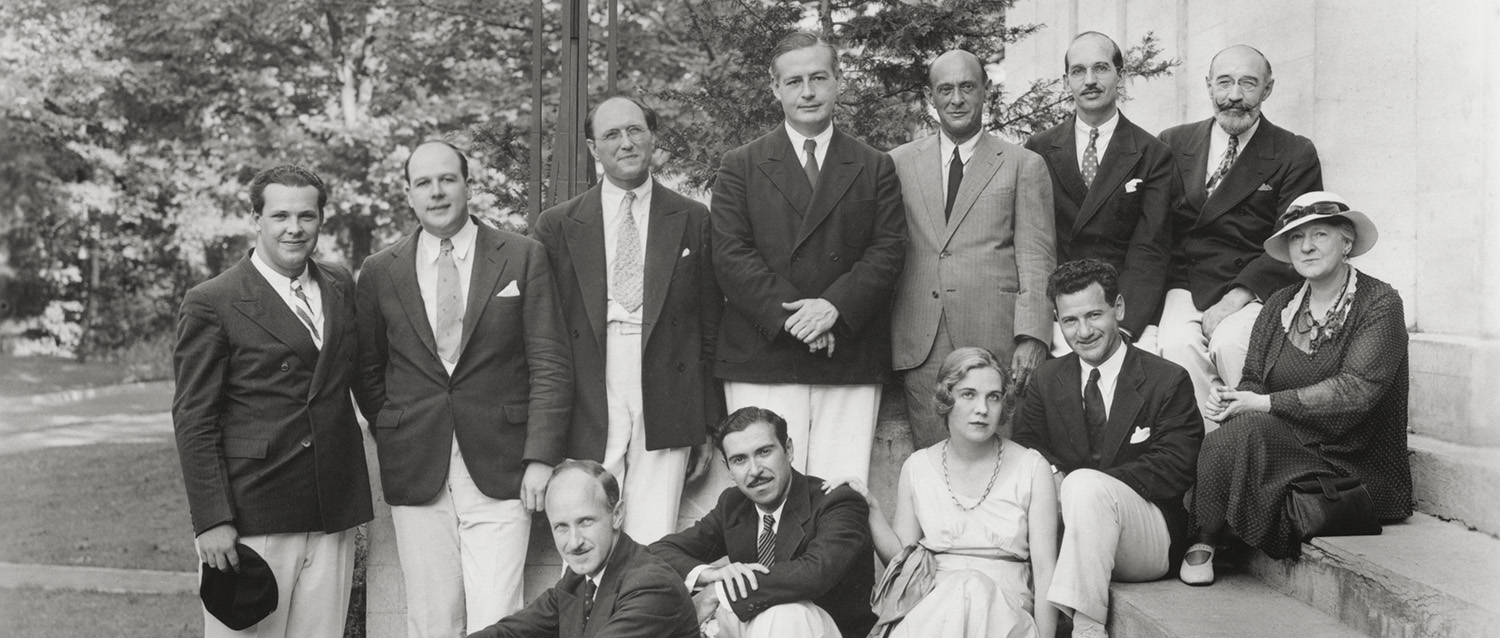 Schönberg and musicians in front of Norton Hall on the occasion of a concert by the Chautauqua Chamber Music Society, August 9, 1934 (Arnold Schönberg Center, Vienna)